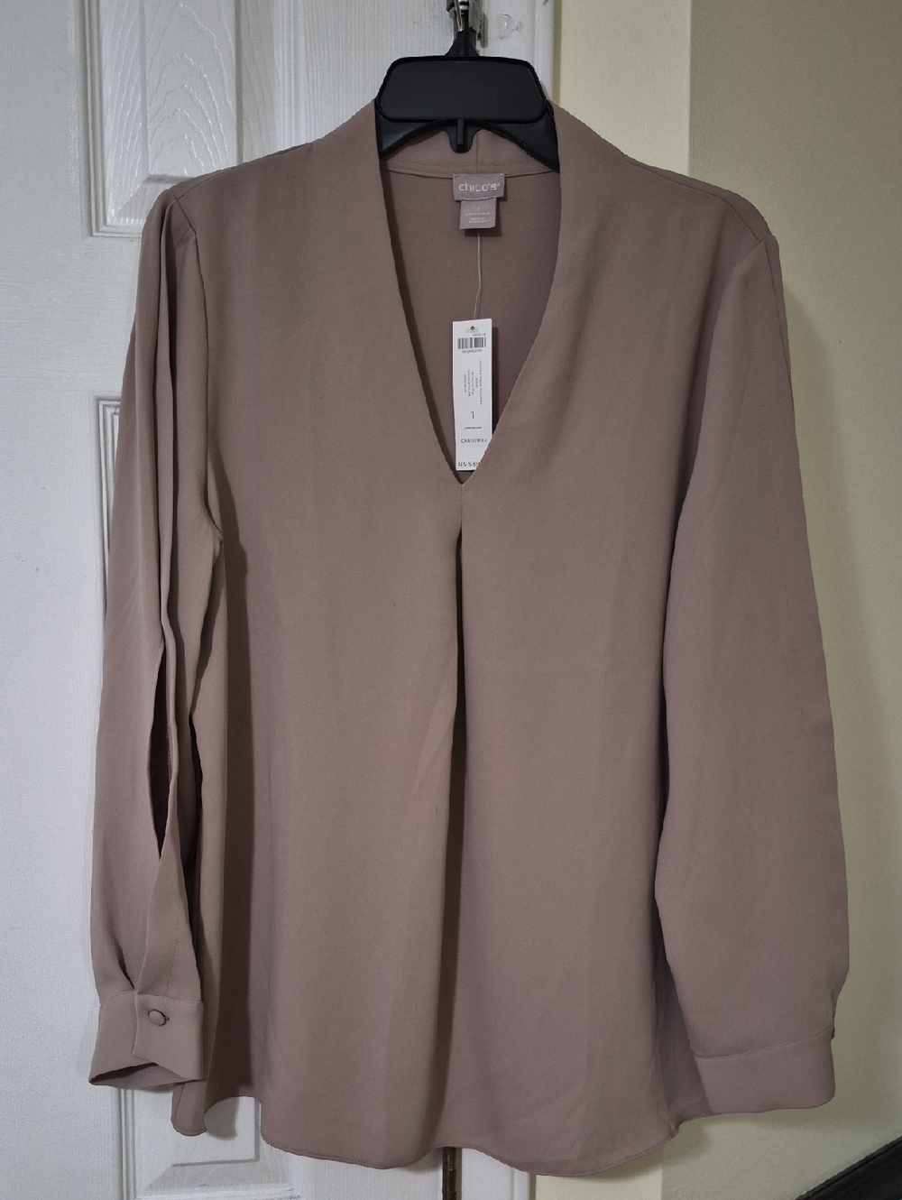 Chico's Taupe V-Neck Long Sleeve Blouse